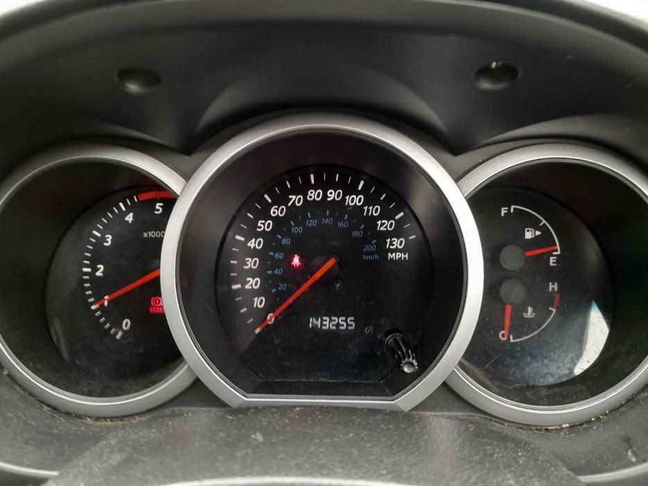 Suzuki grand vitara 1.9diss на части