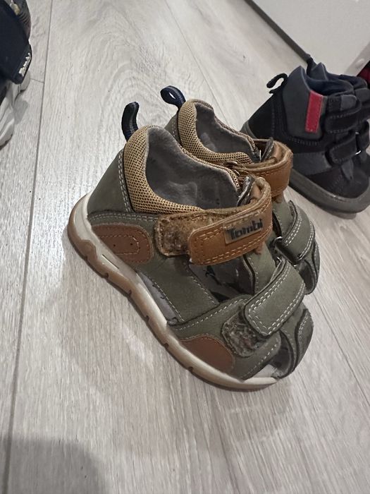 Обувь 3 пары за 5000 тенге