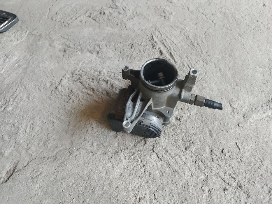 Части за Мерцедес 200Е