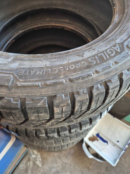 Четири сезонни гуми  MICHELIN AGILIS крос климат 195/65R16C