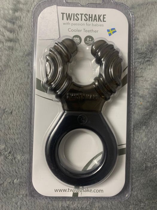 Racitor de dentitie Twistshake cu apa sterilizata (+2 luni) fara BPA