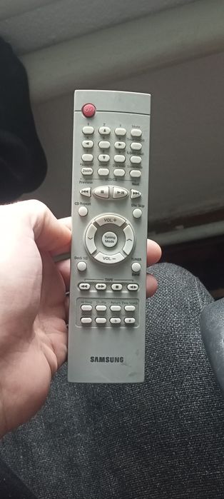 Пулт сатилад саз