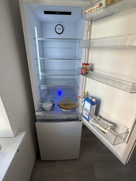Холодильник Beko сатылады