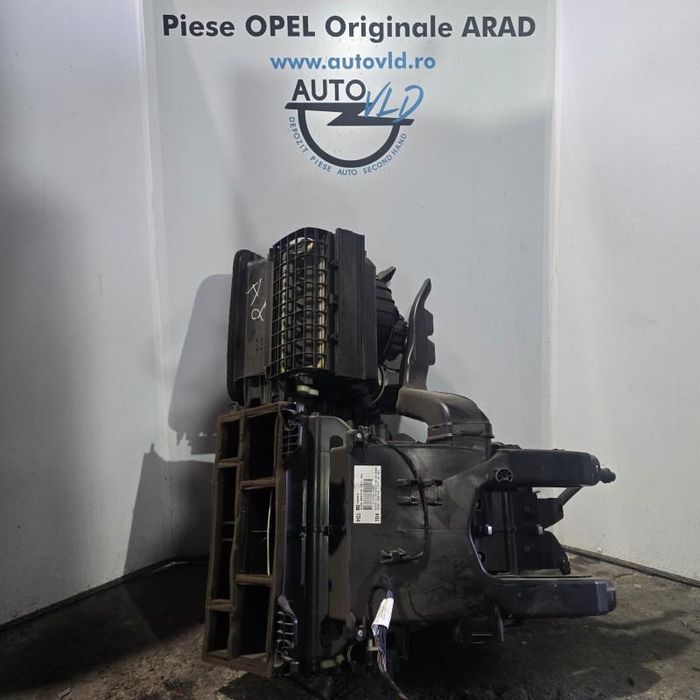 Carcasa aeroterma completa Opel Astra J facelift