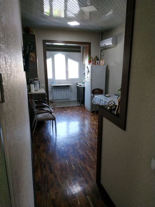 Продаётся Амира Темура 105 кв