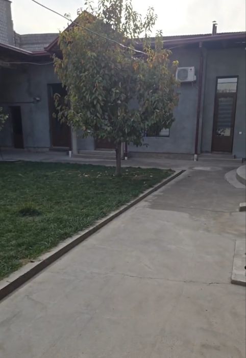 Сдается участок в аренду.  ИЗЗА.  3 комнаты.  Семейным