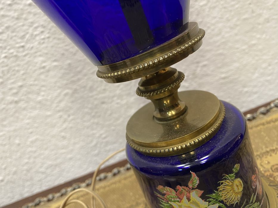 Стара френска лампа рисувано стъкли месингова основа