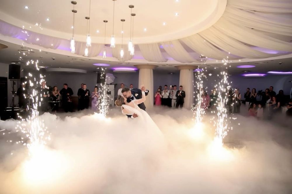 Foto-video, fum greu, oglinda magica, masina baloane cu fum