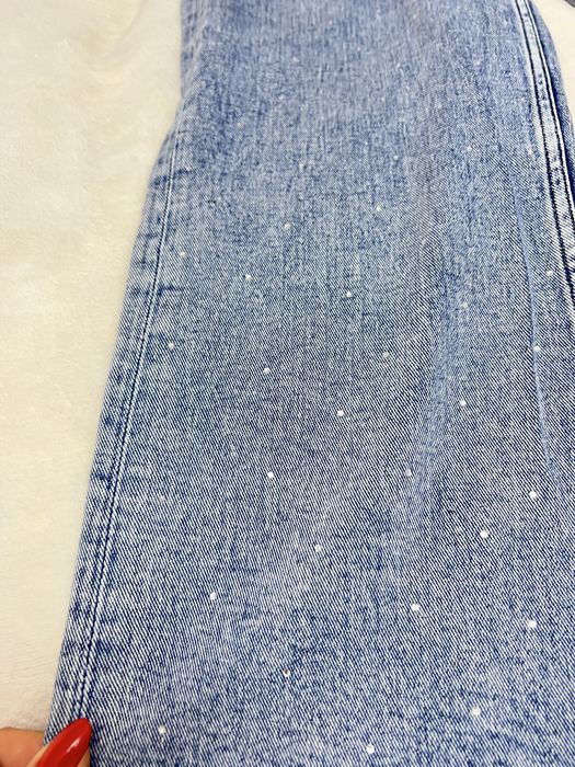 Blugi cu pietricele H&M