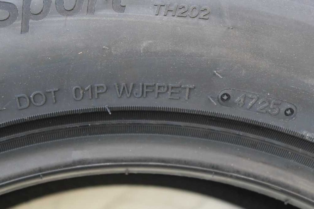 Anvelope vara noi 235/55R17, 103W, XL, Triangle, DOT 2025