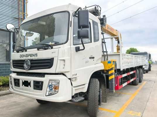 продам манипулятор Донгфенг .стр 8т