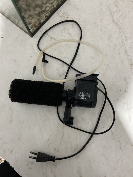 Продам аквариум срочно