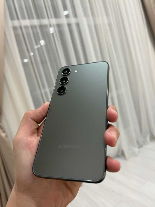 Самсунг с23 128/8