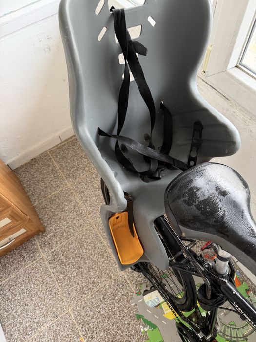 Bicicletă Univega cu scaun pentru copii