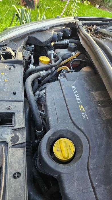 Renault Scenic, an 2011, 1900 diesel.