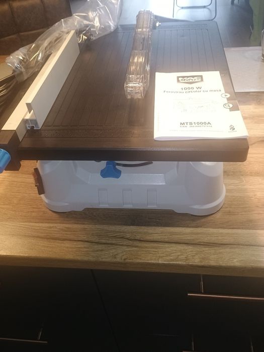 Circular pal,lemn ,210 MM,1000w ,fierăstrău cu masa ,ghidare ,taiere