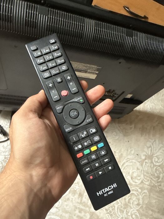 TV HITACHI fuctioneza perfect