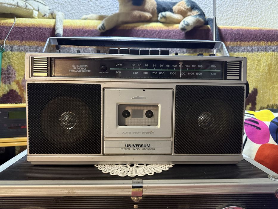 Vand Radio Universum Stereo Radio Recorder