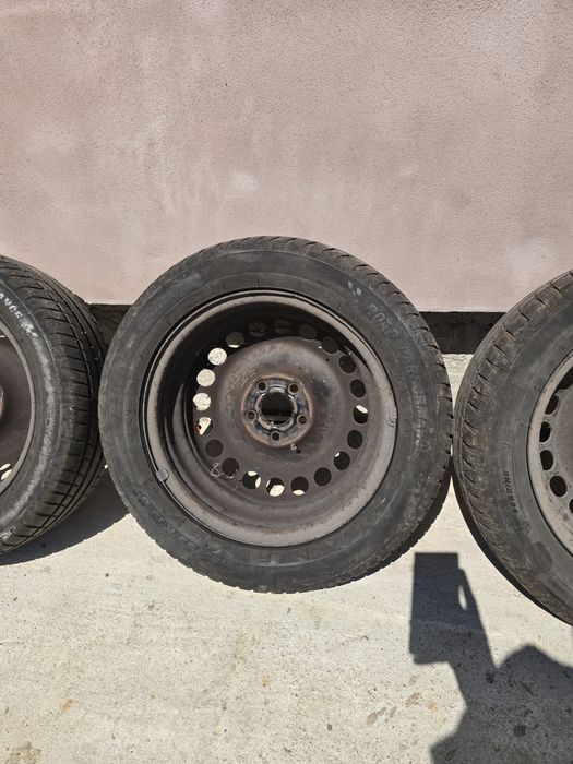 Set jante cu anvelope vara 195/55/15