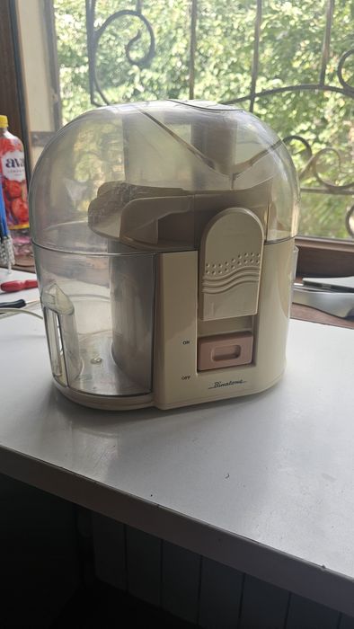Соковыжималка Binatone