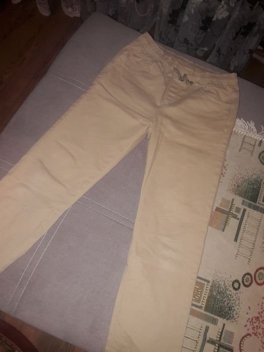 Продам джинсы для мальчика