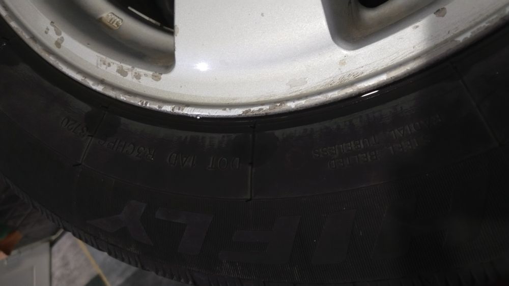 Продам зимные шины с диском