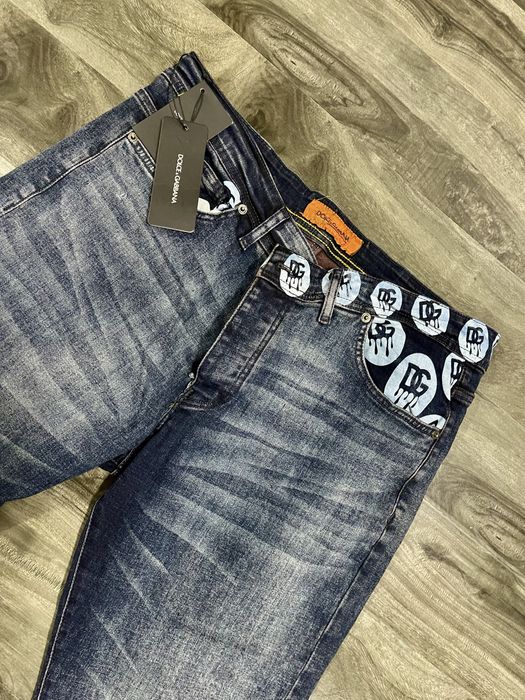 Blugi Bărbați  Măsuri Disponibile 30/31/32/33/34/36/38