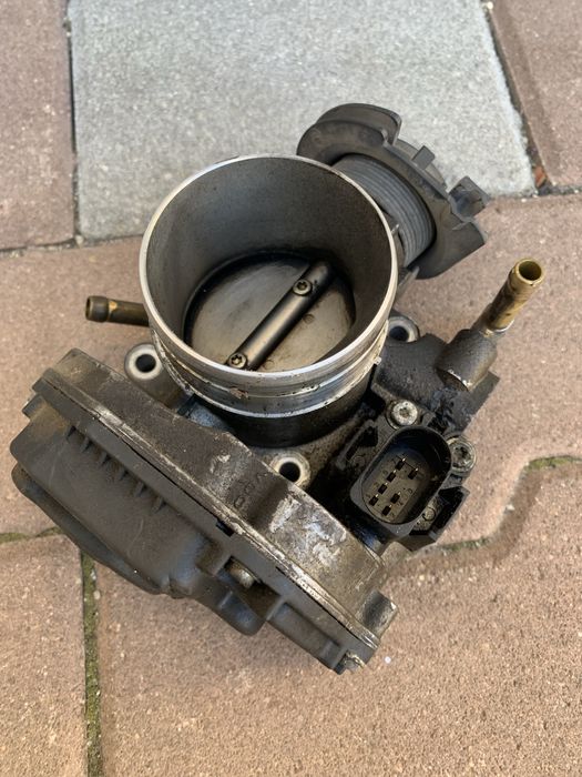 Дросел клапа голф 4 golf4