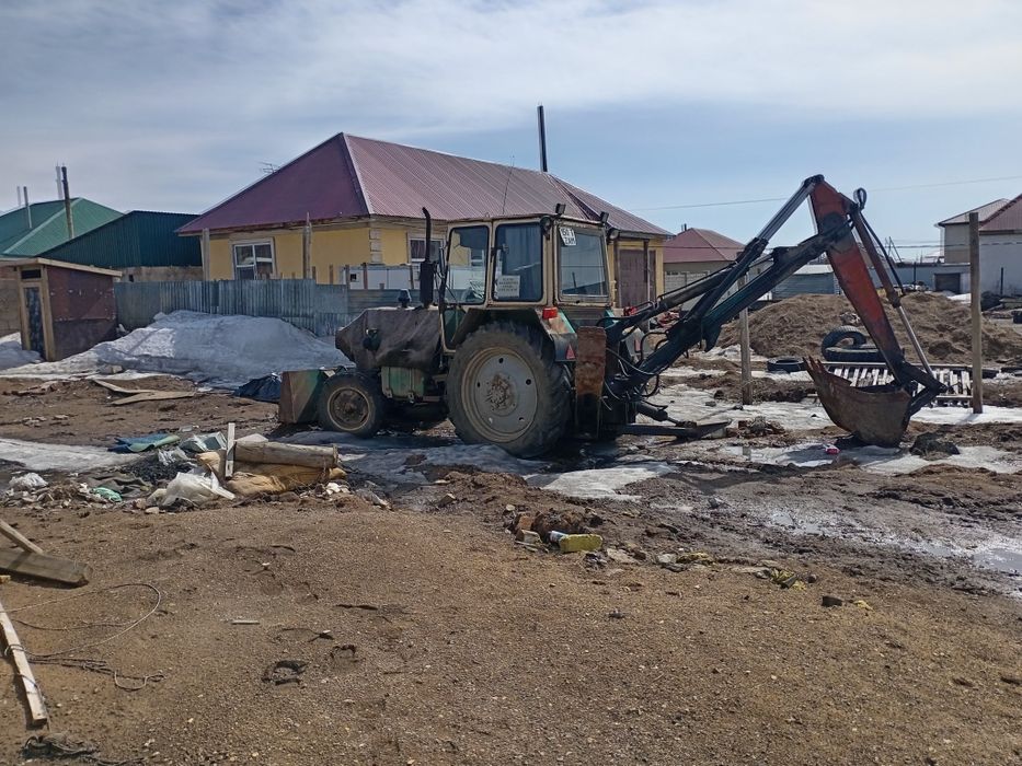 Продаётся ЮМЗ экскаватор