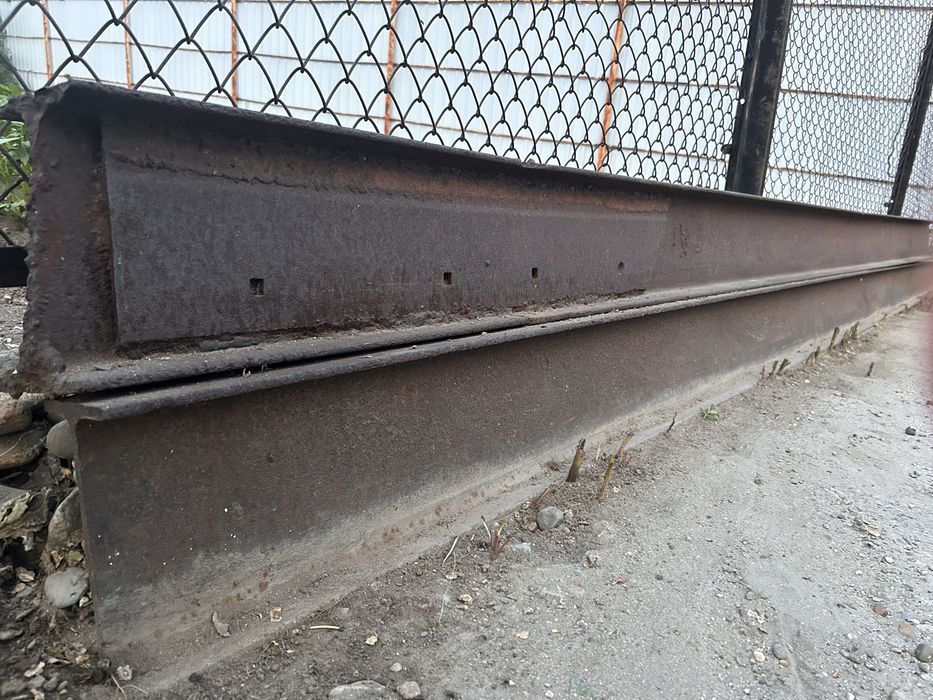 Продам балка двутавровая