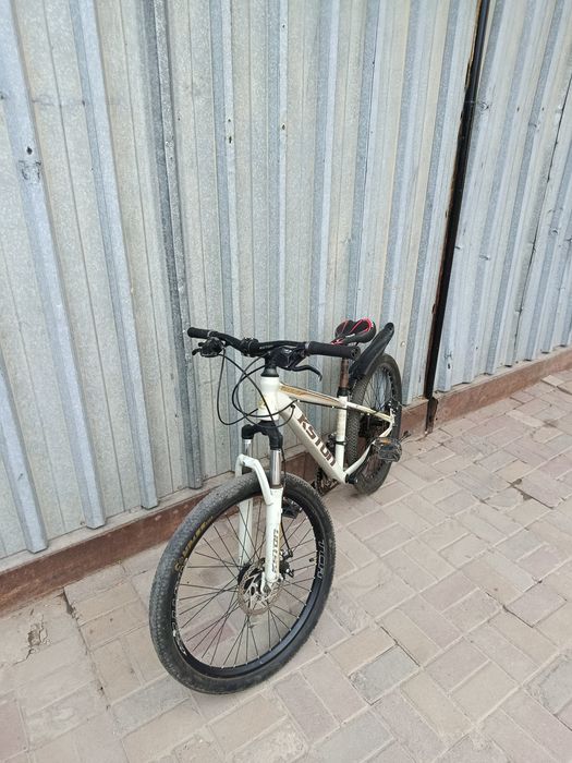 Продам велосипед Kston
