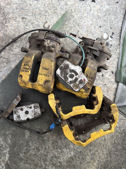 Задни спирачни апарати g30 BMW