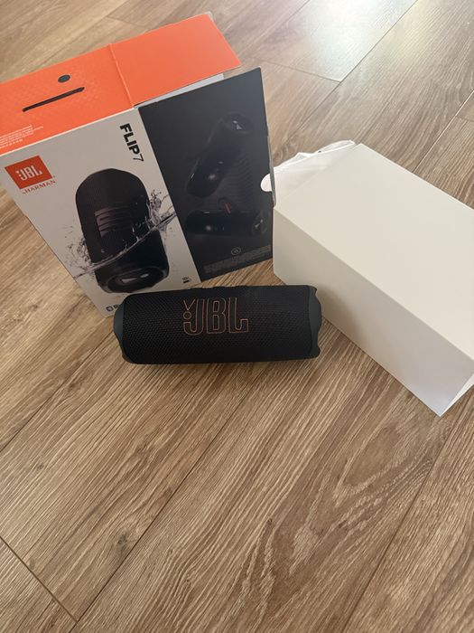 Vând urgent Boxă portabilă bluetooth JBL FLIP 7