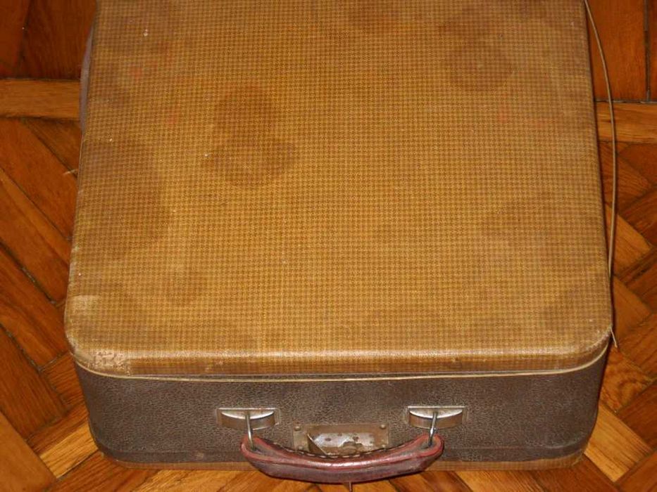 Masina de scris vintage Everest