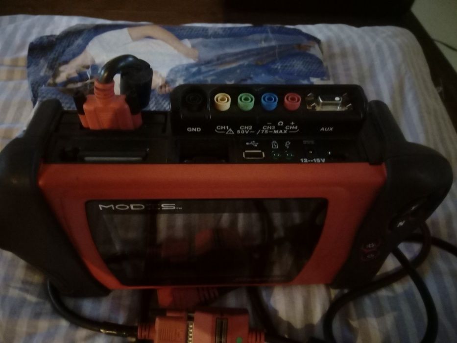 кодочетец /осцилоскоп snаp-on modis eems300