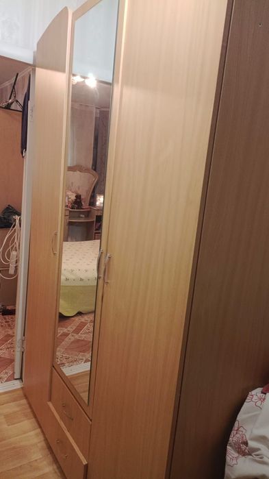 Шкаф - шифоньер для спальни
