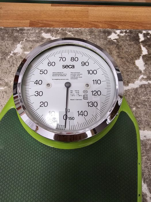 Cântar Vintage SECA 140 KG în stare foarte bună