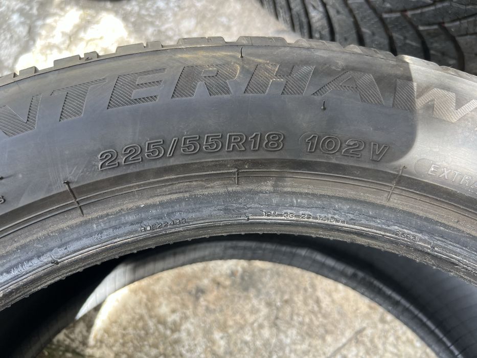 Firestone WinterHawk 4 225/55 R18 102V dot 2024