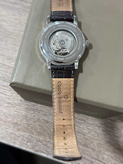 Продавам Мъжки Часовник Cloude Bernard