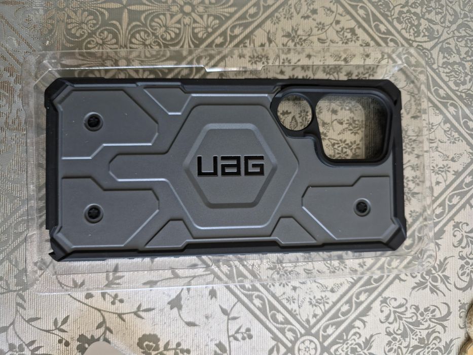 Husa UAG Pathfinder s25 ultra