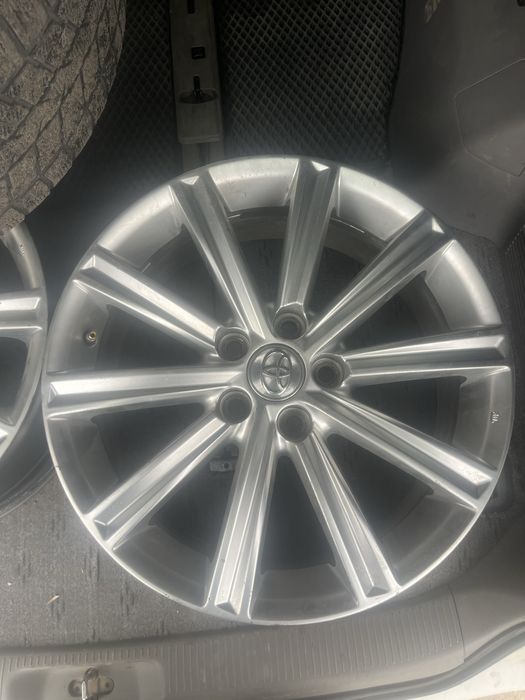 Тайота, алфарт диски р18