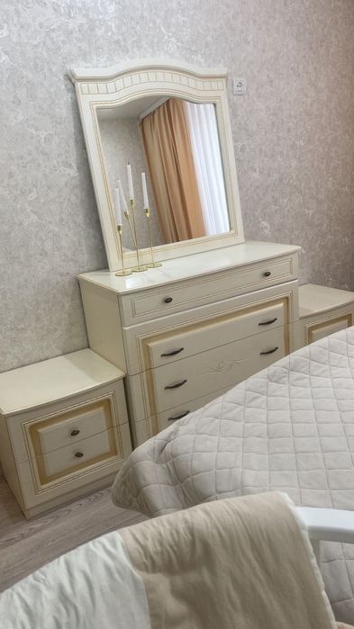 Спальный гарнитур