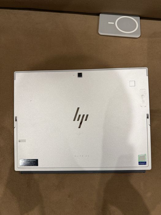 HP ELITE X2 G4 8/256