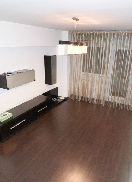 Proprietar - Inchiriez Ap 3 cam. Dristor, Metrou,