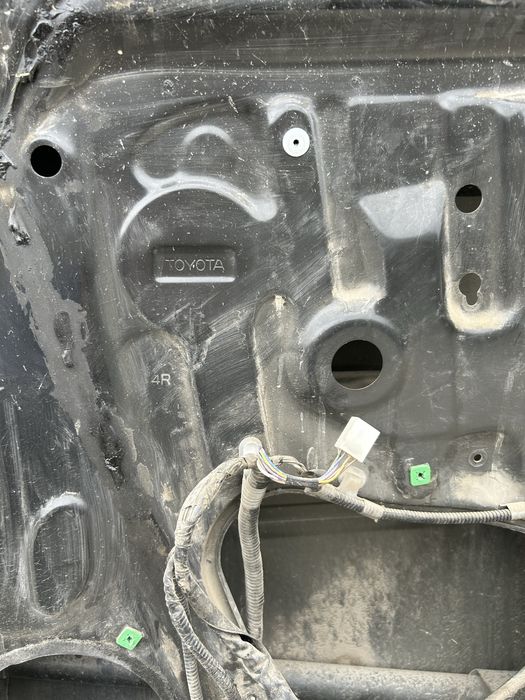 Дверь на лексус рх 330