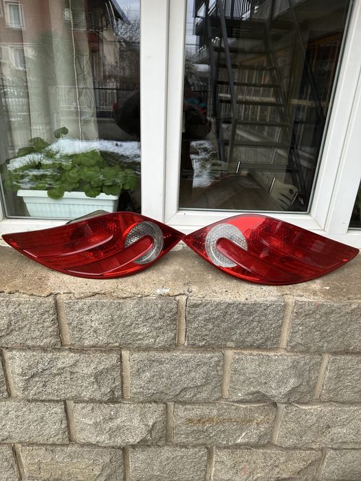 Стопове Mercedes R class W251