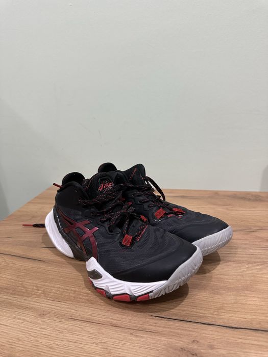 Кроссовки Asics metarice