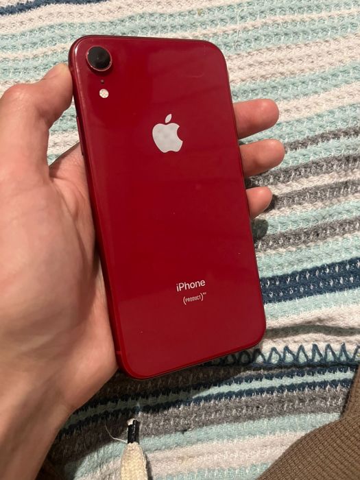iPhone xr 64gb обмен продажа