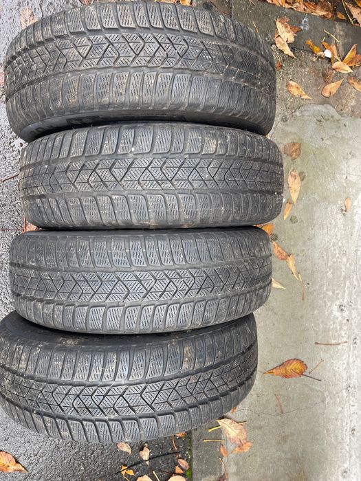 Cauciucuri de iarnă 225/60 /18 Pirelli dot 2019