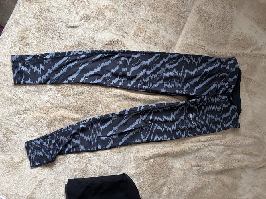 Продам пакет женских вещей